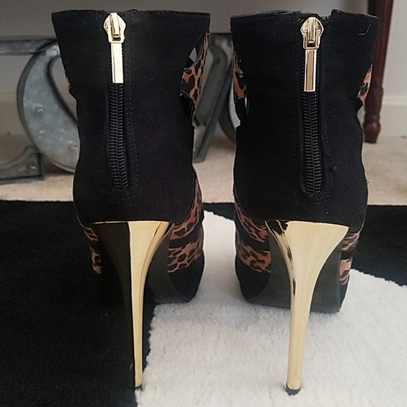 Thalia Sodi Zabila Peep Toe - Picture 4 of 6